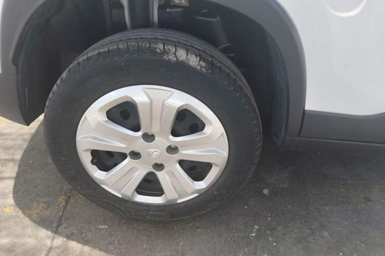 Used Baojun 510 2021 1.5L Manual Jingxiang Edition Right Rear Wheel Hub