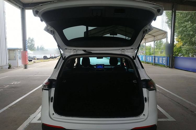 Used Baojun 510 2021 1.5L Manual Jingxiang Edition Trunk