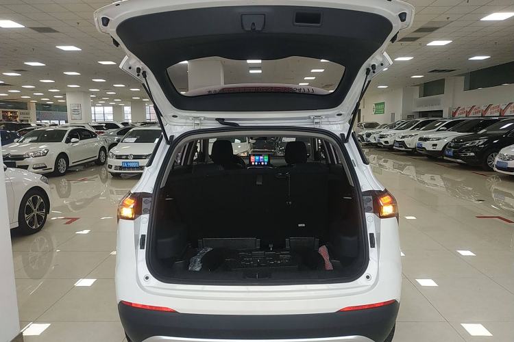 Used Baojun 510 2021 1.5L Manual Jingxiang Edition Trunk