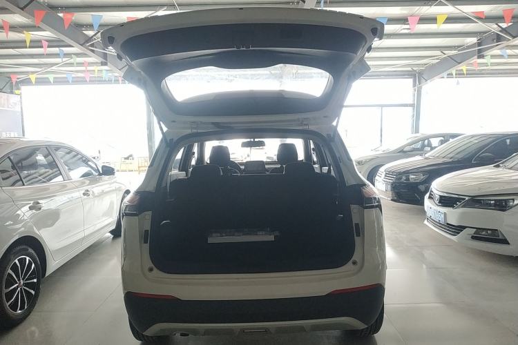 Used Baojun 510 2021 1.5L CVT Enjoyment Model Trunk