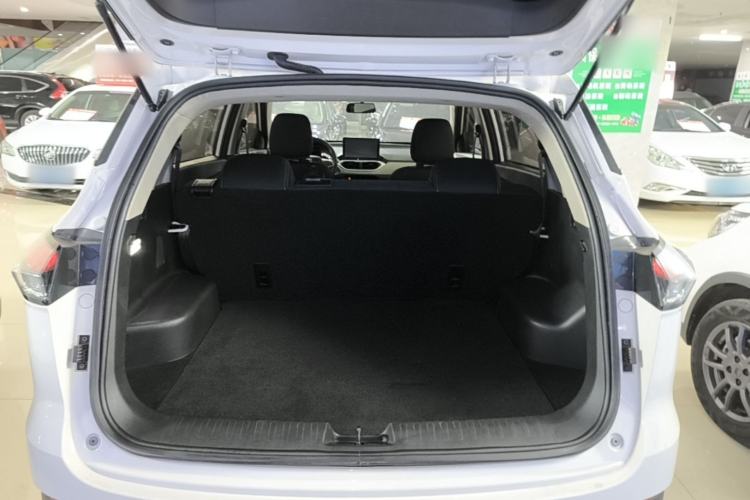 Used Baojun 510 2021 1.5L Manual Jingxiang Edition Trunk