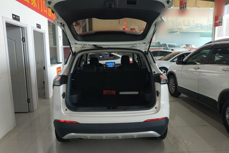 Used Baojun 510 2021 1.5L Manual Jingxiang Edition Trunk