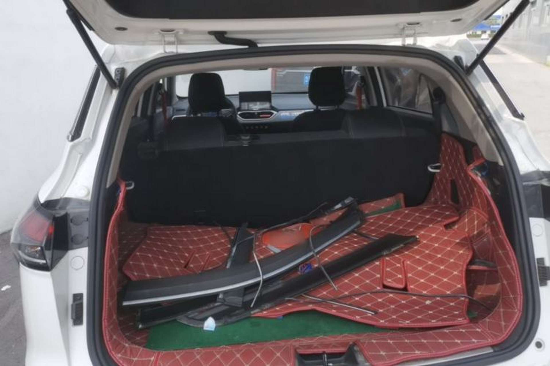 Used Baojun 510 2021 1.5L Manual Jingxiang Edition Trunk