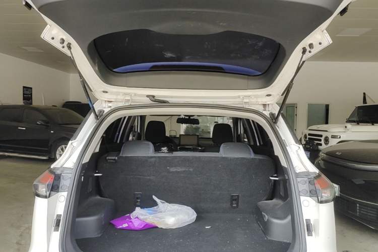 Used Baojun 510 2021 1.5L CVT Enjoy Edition Trunk