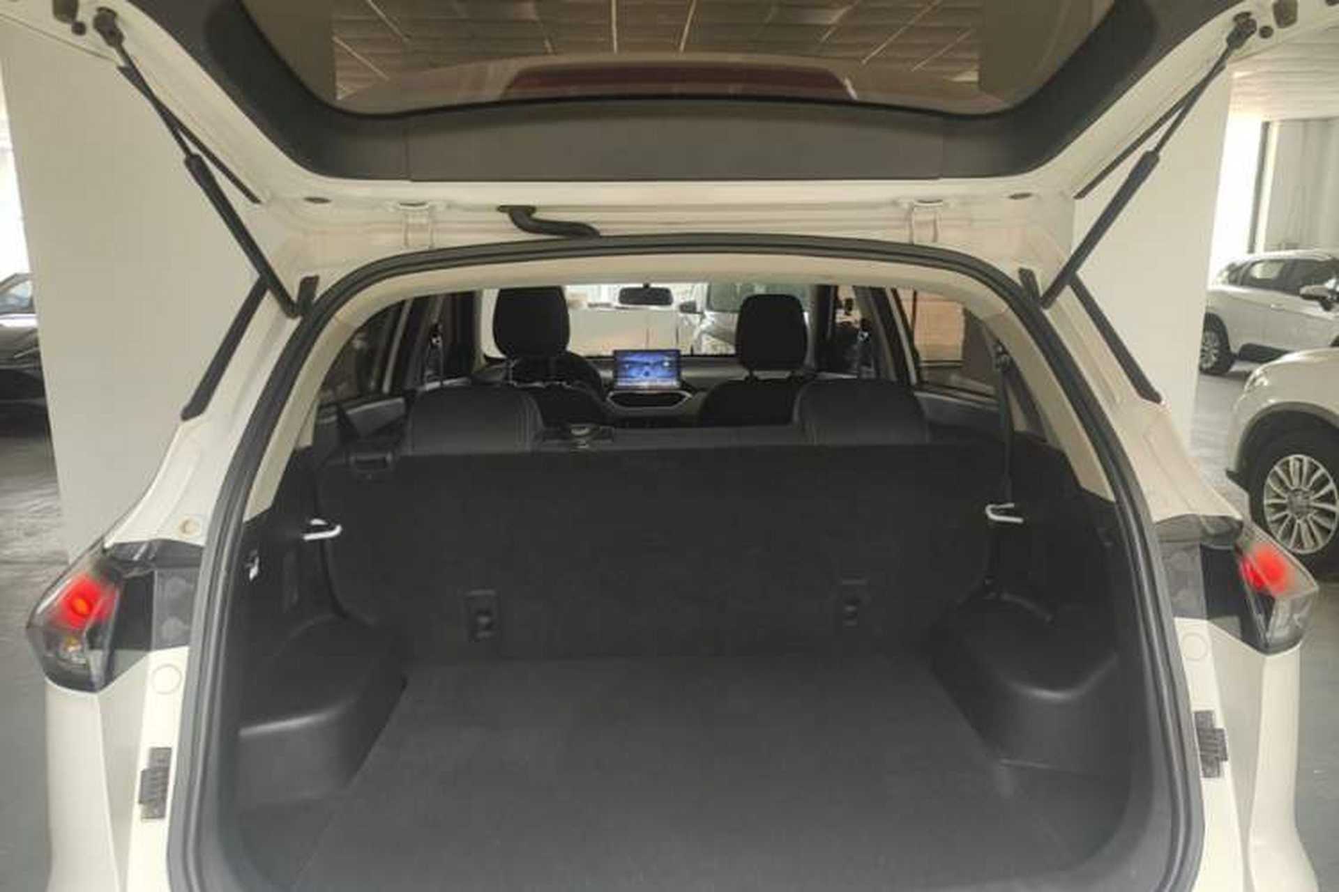 Used Baojun 510 2021 1.5L Manual Jingxiang Edition Trunk