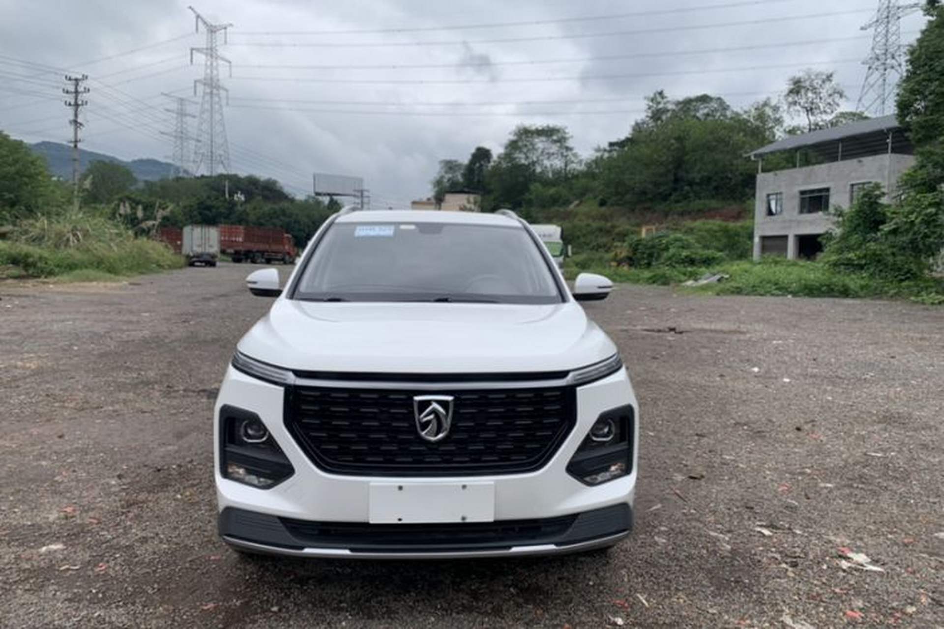Used Baojun 530 2020 1.5T Manual Luxury Version 5 Seats Exterior 1