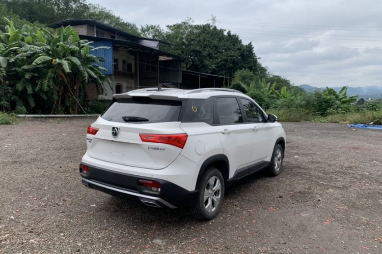 Used Baojun 530 2020 1.5T Manual Luxury Version 5 Seats Exterior 11