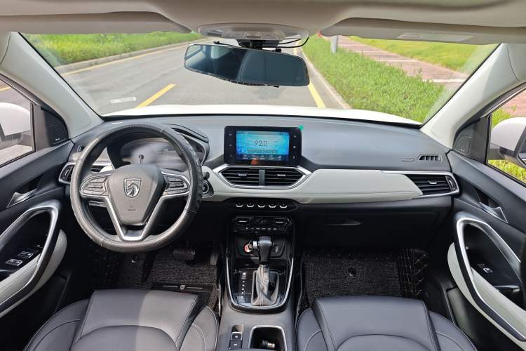 Used Baojun 530 2019 1.5T CVT Prestige Version National V Interior 3