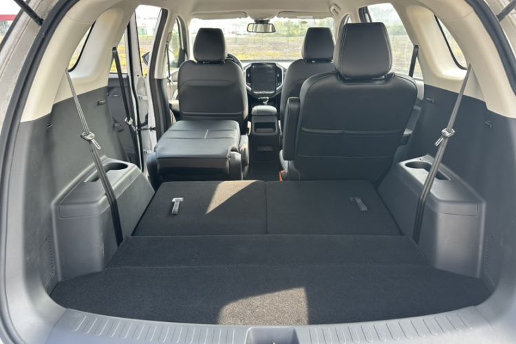 Used Baojun 530 2020 1.5T CVT Luxury Connected Version 6 Seats Interior 6
