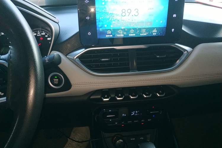 Used Baojun 530 2018 1.5T DCT Flagship Version China V Emission Standard Audio And AC Panel