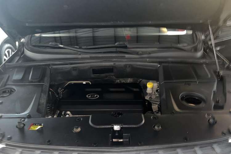 Used Baojun 530 2018 1.5T DCT Luxury Model China V Engine Bay