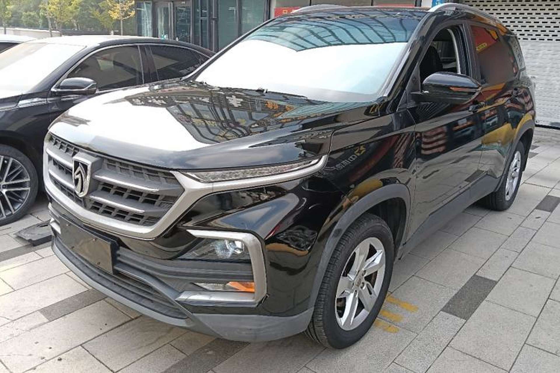 Used Baojun 530 2018 1.8L Automatic Elite Version China V Emission Standard Front Left 45 Deg