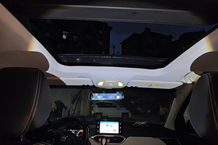 Used Baojun 530 2018 1.5T DCT Flagship Version China V Emission Standard Headliner