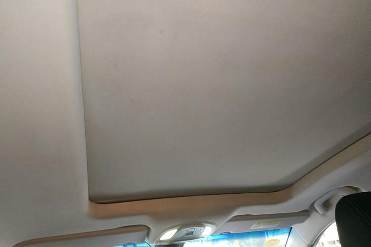 Used Baojun 530 2018 1.5T DCT Flagship Version China V Emission Standard Headliner