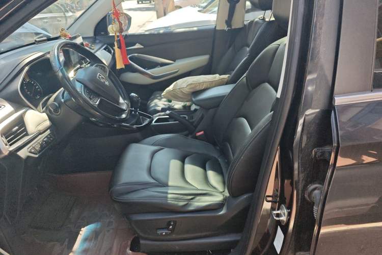 Used Baojun 530 2018 1.5T Manual Prestige Version China V Left Front Seat