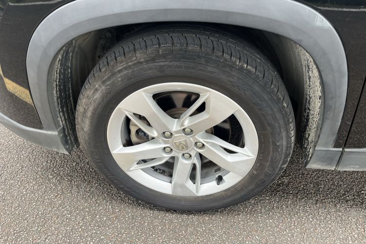 Used Baojun 530 2018 1.5T DCT Luxury Model China V Left Front Wheel Hub
