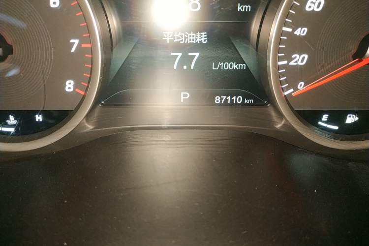 Used Baojun 530 2018 1.5T DCT Flagship Version China V Emission Standard Odometer Close Up