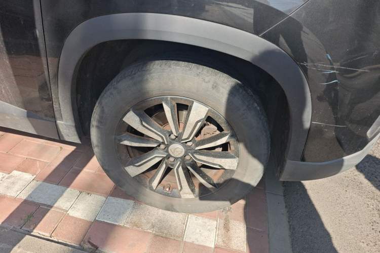 Used Baojun 530 2018 1.5T Manual Prestige Version China V Right Front Wheel Hub