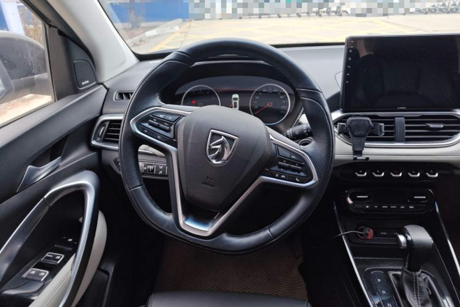 Used Baojun 530 2018 1.5T DCT Flagship Version China V Emission Standard Steering Wheel