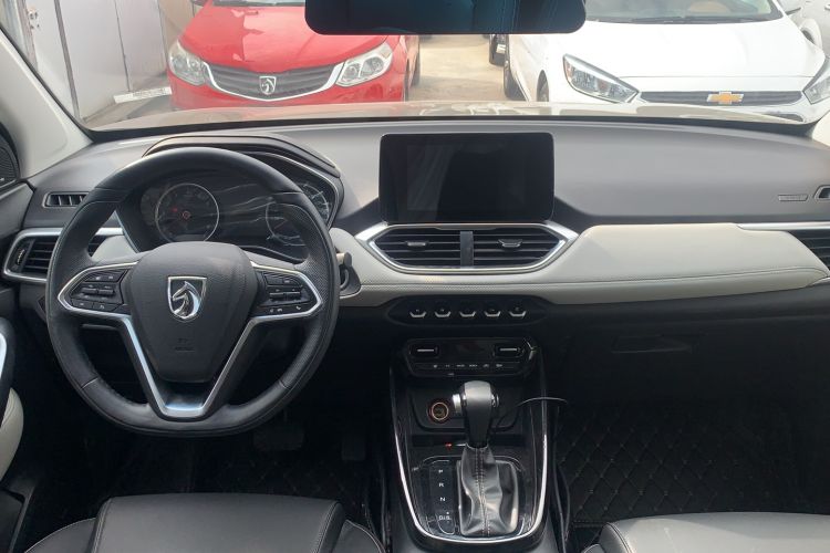 Used Baojun 530 2018 1.5T DCT Flagship Version China V Emission Standard Center Console
