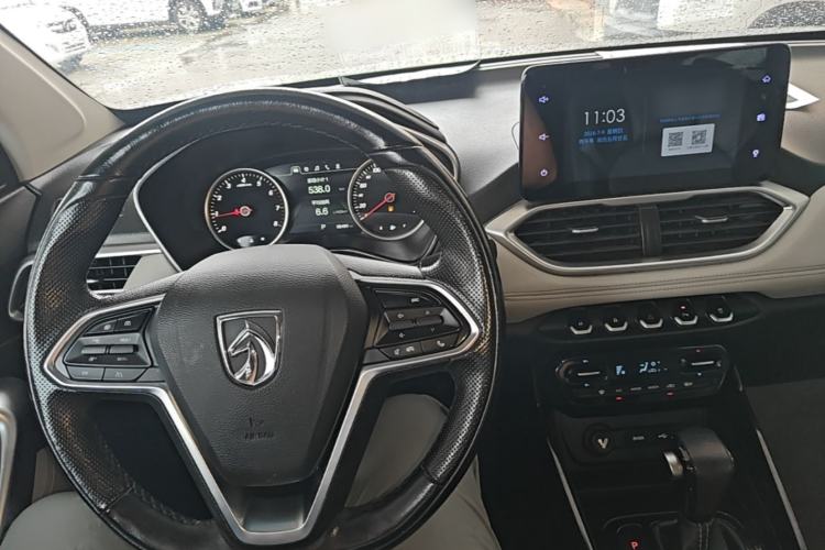 Used Baojun 530 2018 1.5T DCT Flagship Version China V Emission Standard Center Console
