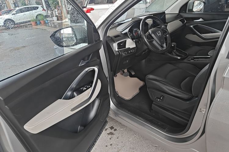 Used Baojun 530 2018 1.5T DCT Flagship Version China V Emission Standard Driver Seat