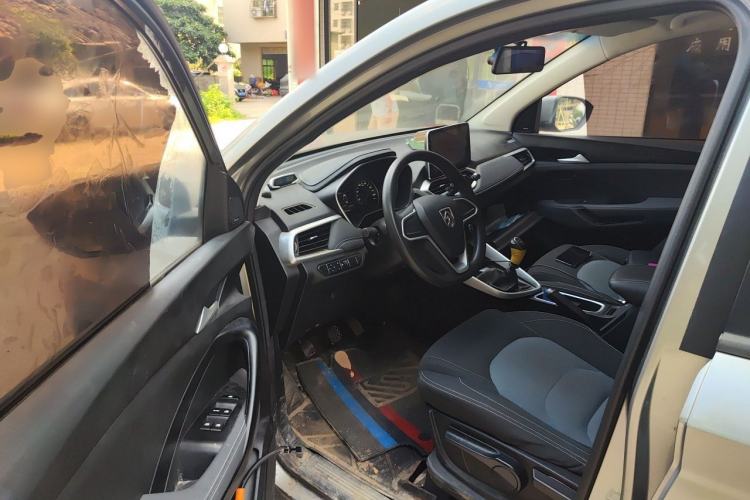 Used Baojun 530 2018 1.5T Manual Comfort Version China V Driver Seat