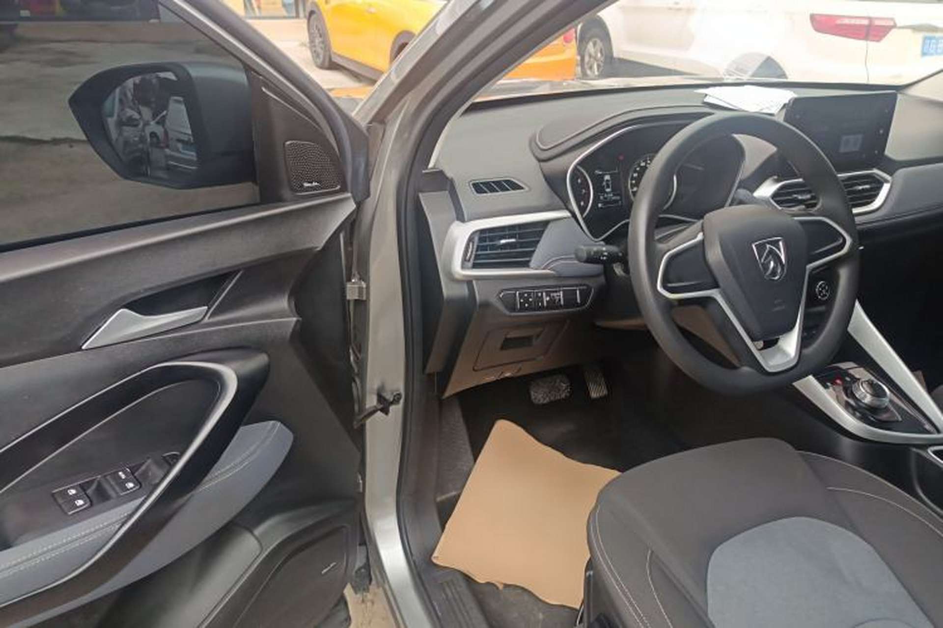 Used Baojun 530 2018 1.8L Automatic Elite Version China V Emission Standard Driver Seat
