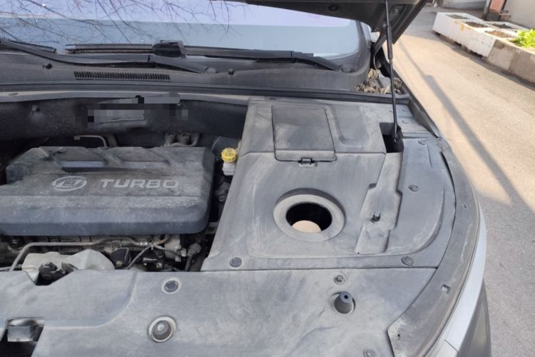 Used Baojun 530 2018 1.5T Manual Comfort Version China V Engine Bay Left