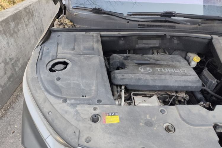 Used Baojun 530 2018 1.5T Manual Comfort Version China V Engine Bay Right