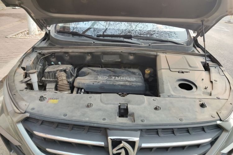 Used Baojun 530 2018 1.5T Manual Comfort Version China V Engine Bay