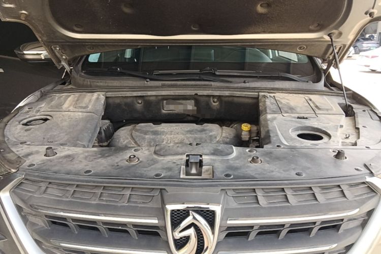 Used Baojun 530 2018 1.5T DCT Luxury Model China V Engine Bay