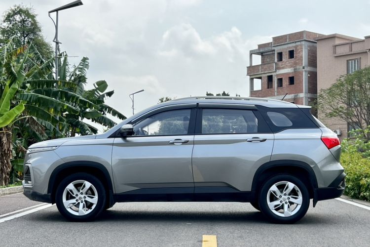 Used Baojun 530 2018 1.5T Manual Elite Version China V Exterior 2