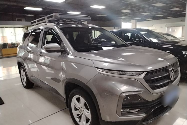 Used Baojun 530 2018 1.5T Manual Comfort Version China V Front Right 45 Deg