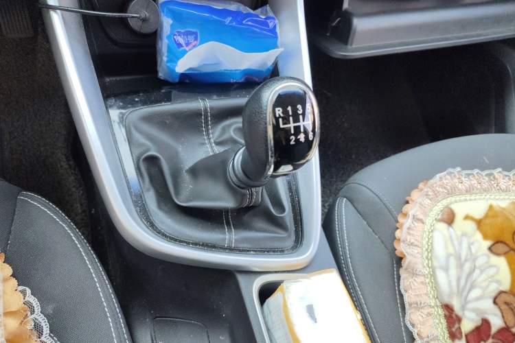 Used Baojun 530 2018 1.5T Manual Comfort Version China V Gear Lever