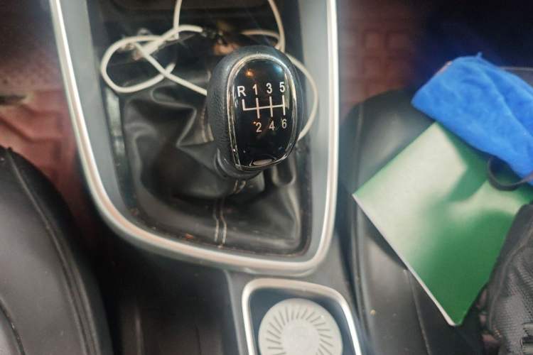 Used Baojun 530 2018 1.5T Manual Elite Version China V Gear Lever