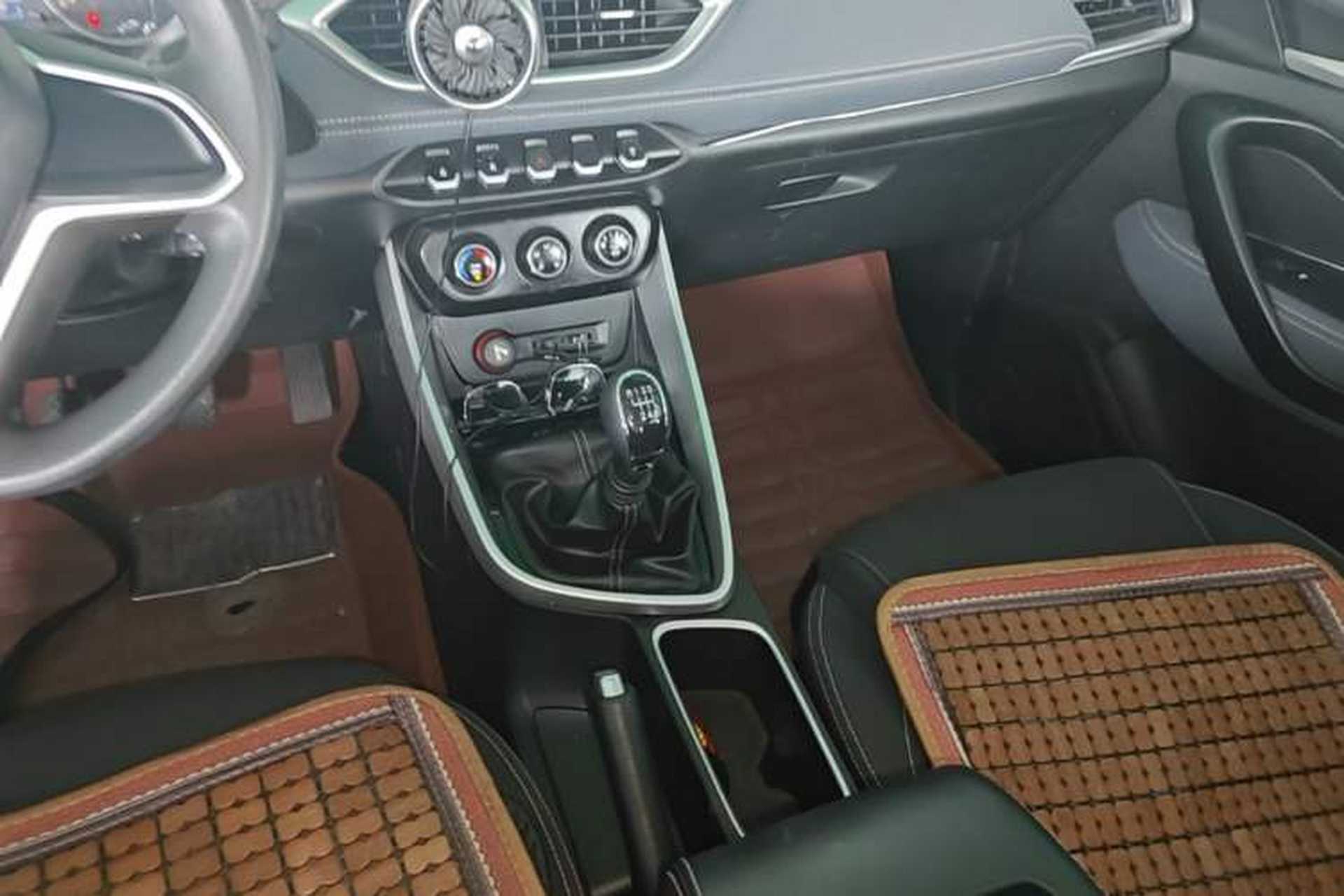Used Baojun 530 2018 1.5T Manual Comfort Version China V Gear Lever