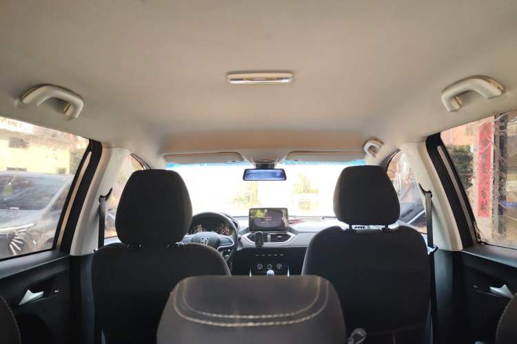 Used Baojun 530 2018 1.5T Manual Comfort Version China V Headliner