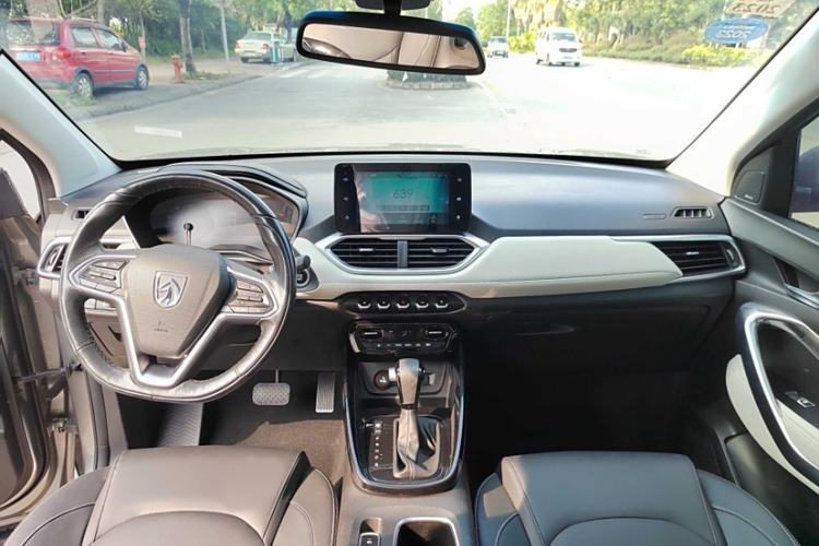 Used Baojun 530 2018 1.5T DCT Flagship Version China V Emission Standard Interior 1