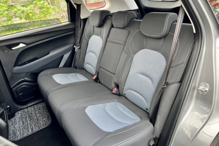 Used Baojun 530 2018 1.5T Manual Elite Version China V Interior 4