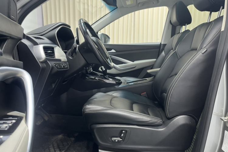 Used Baojun 530 2018 1.5T DCT Flagship Version China V Emission Standard Interior 7