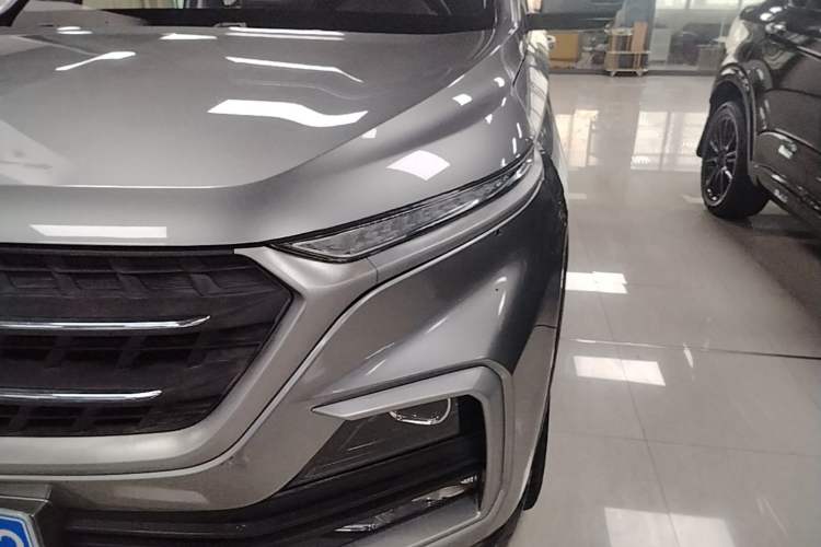 Used Baojun 530 2018 1.5T Manual Comfort Version China V Left Front Headlight
