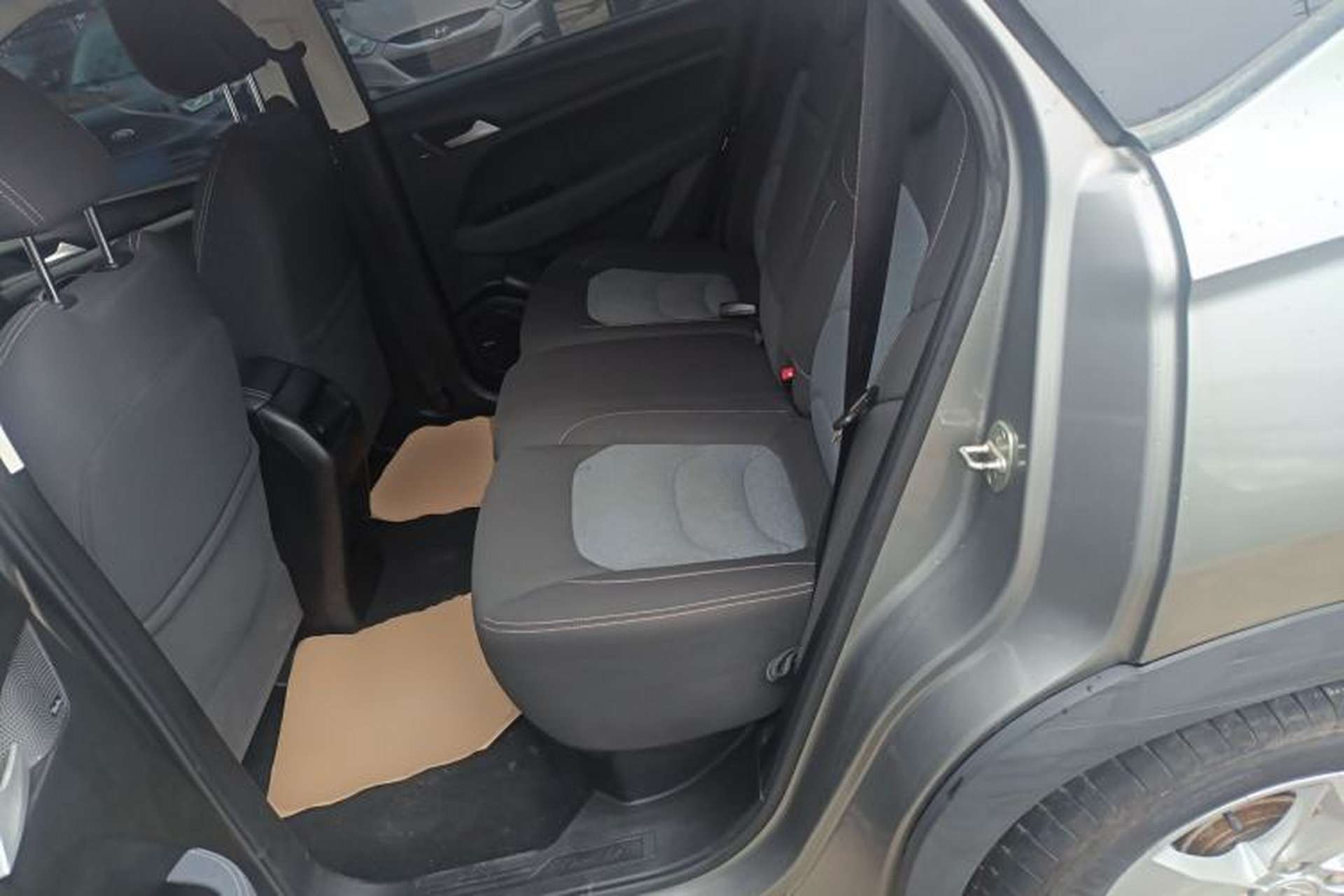 Used Baojun 530 2018 1.8L Automatic Elite Version China V Emission Standard Left Rear Seat