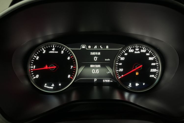 Used Baojun 530 2018 1.5T DCT Flagship Version China V Emission Standard Odometer Close Up