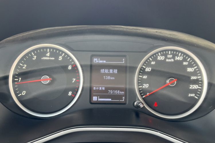 Used Baojun 530 2018 1.5T Manual Elite Version China V Odometer Close Up