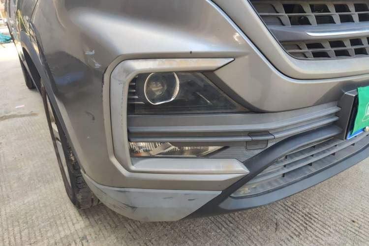 Used Baojun 530 2018 1.5T Manual Comfort Version China V Right Front Headlight