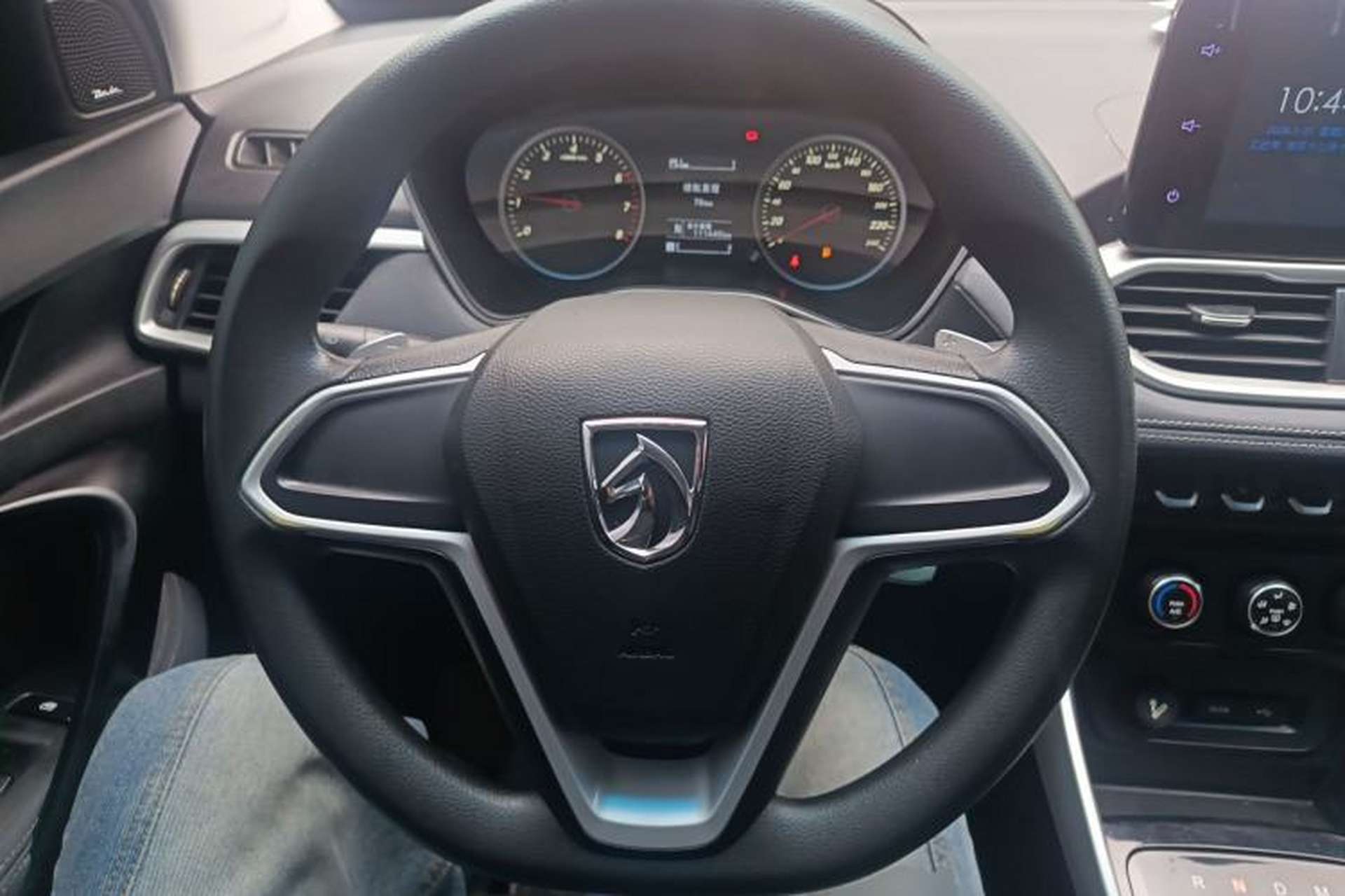 Used Baojun 530 2018 1.8L Automatic Elite Version China V Emission Standard Steering Wheel