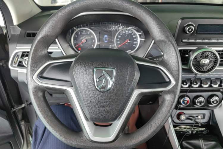 Used Baojun 530 2018 1.5T Manual Comfort Version China V Steering Wheel
