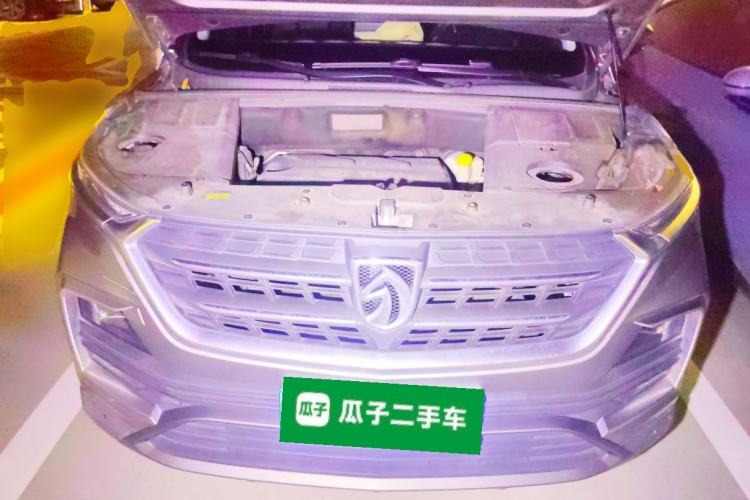 Used Baojun 530 2018 1.5T DCT Flagship Version China V Emission Standard Engine Bay