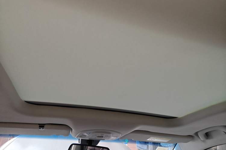 Used Baojun 530 2018 1.5T DCT Flagship Version China V Emission Standard Headliner